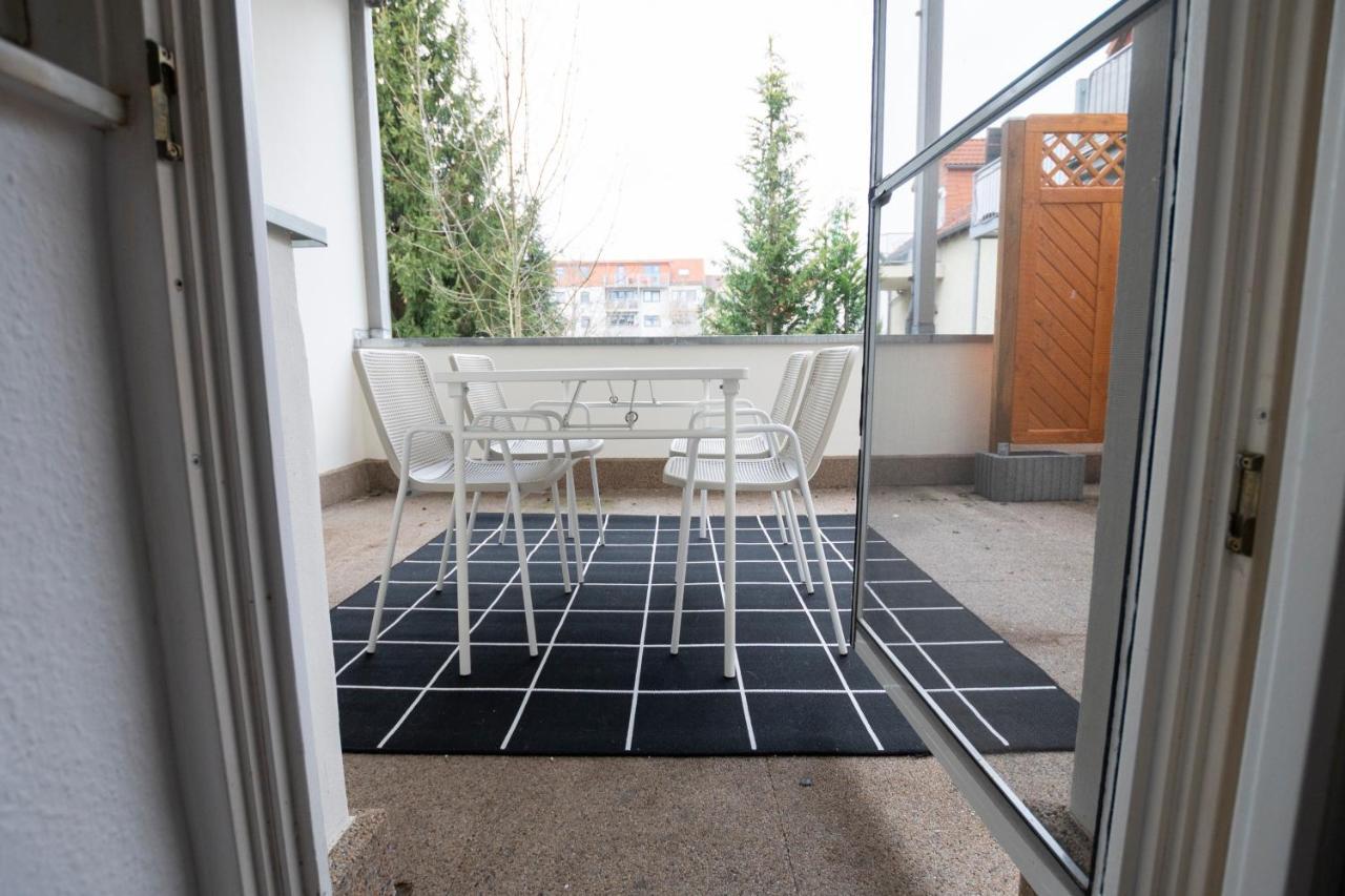 Gemuetlich Und Modern Mit Grossem Balkon Leilighet Zwickau Eksteriør bilde